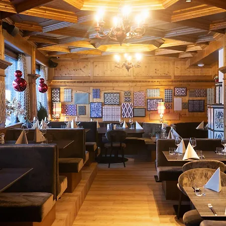 Mygoodlife & Bar فندق جيرلوس