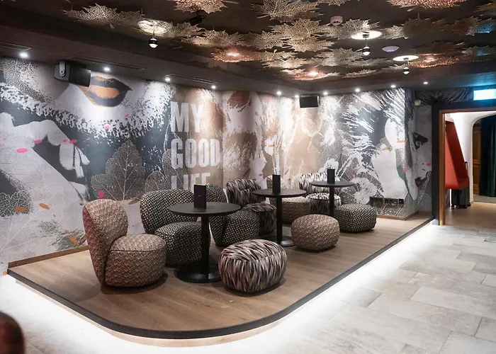 Hotel Mygoodlife & Bar 4*