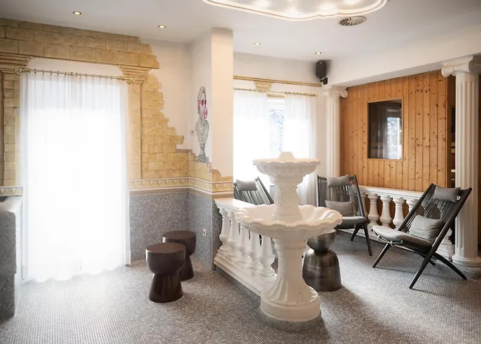 Mygoodlife & Bar Hotel